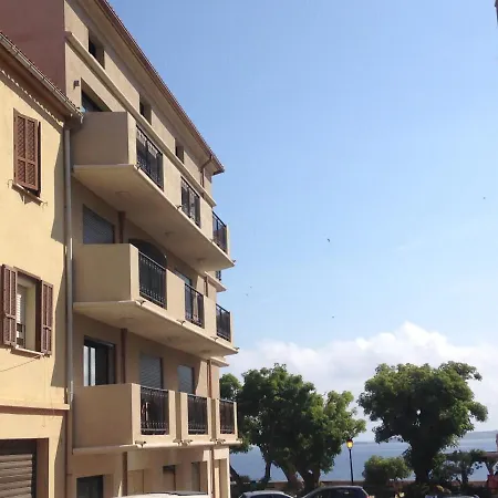 בית נופש Maison Calvi Haute Corse 8 Personnes Centre