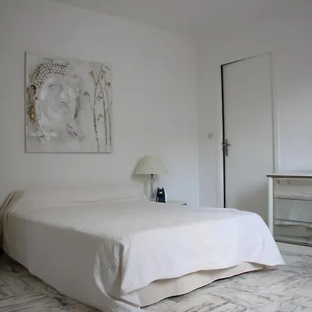 Maison Calvi Haute Corse 8 Personnes Centre * Calvi (Corsica)