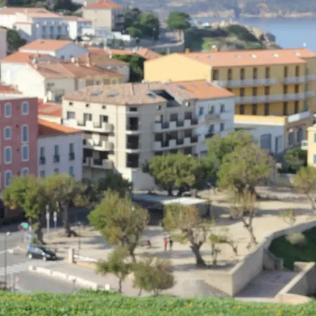 Maison Calvi Haute Corse 8 Personnes Centre Calvi (Corsica)